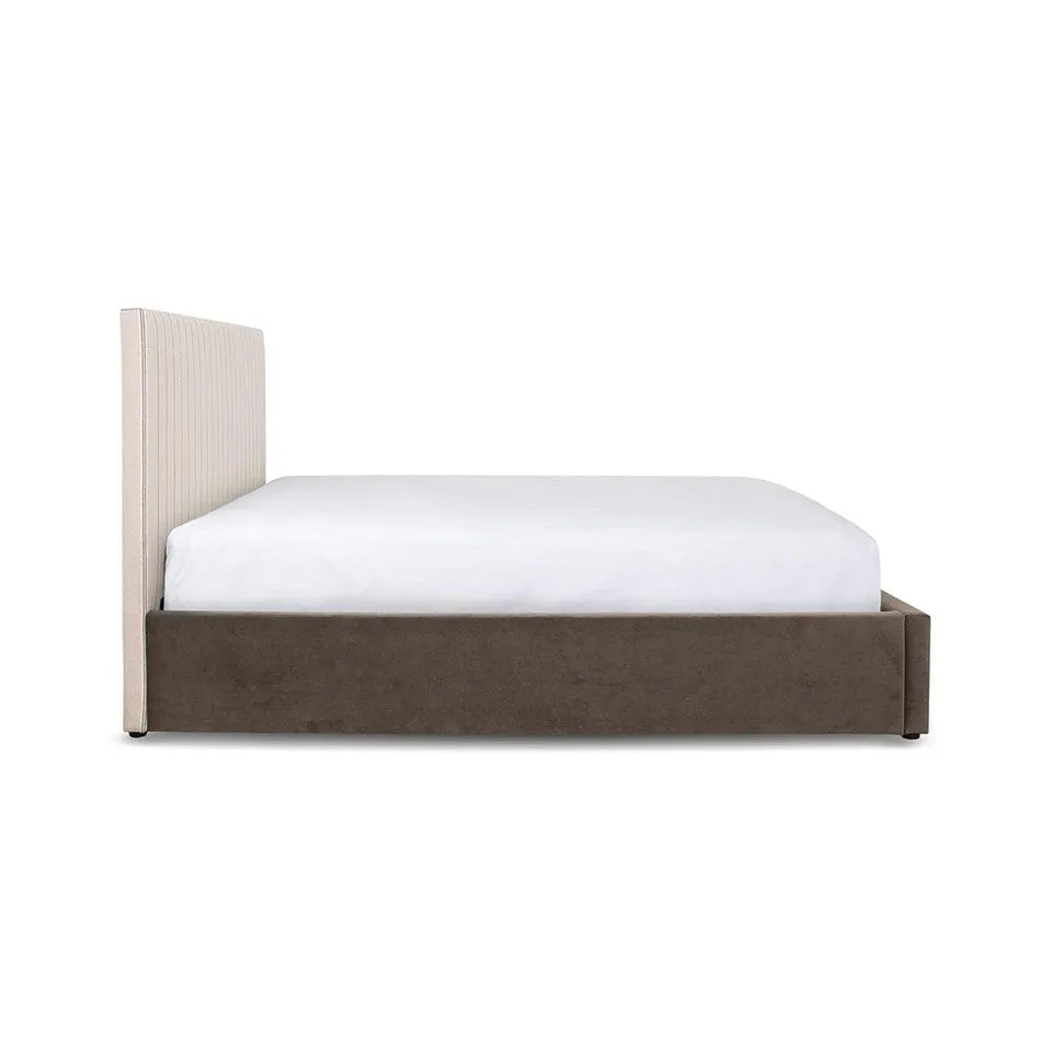 Clover Queen Bed