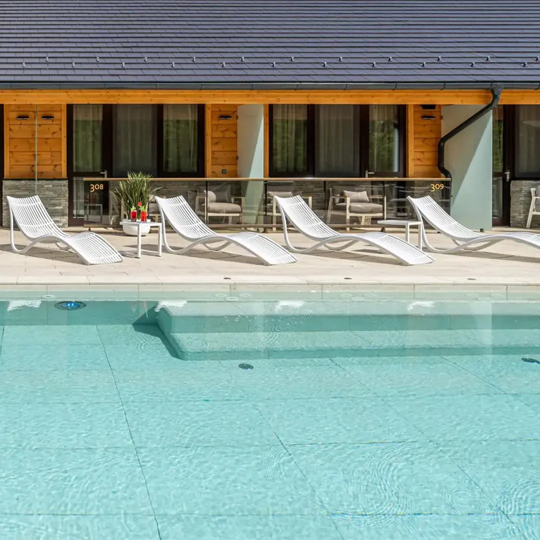 Ibiza Sun Lounger - Modern Pool Lounge Chair