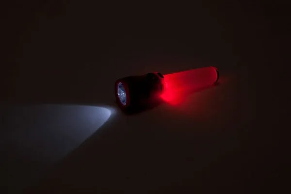 Life Gear Glow LED Water Resistant Flash Light 200hrs (LG340)